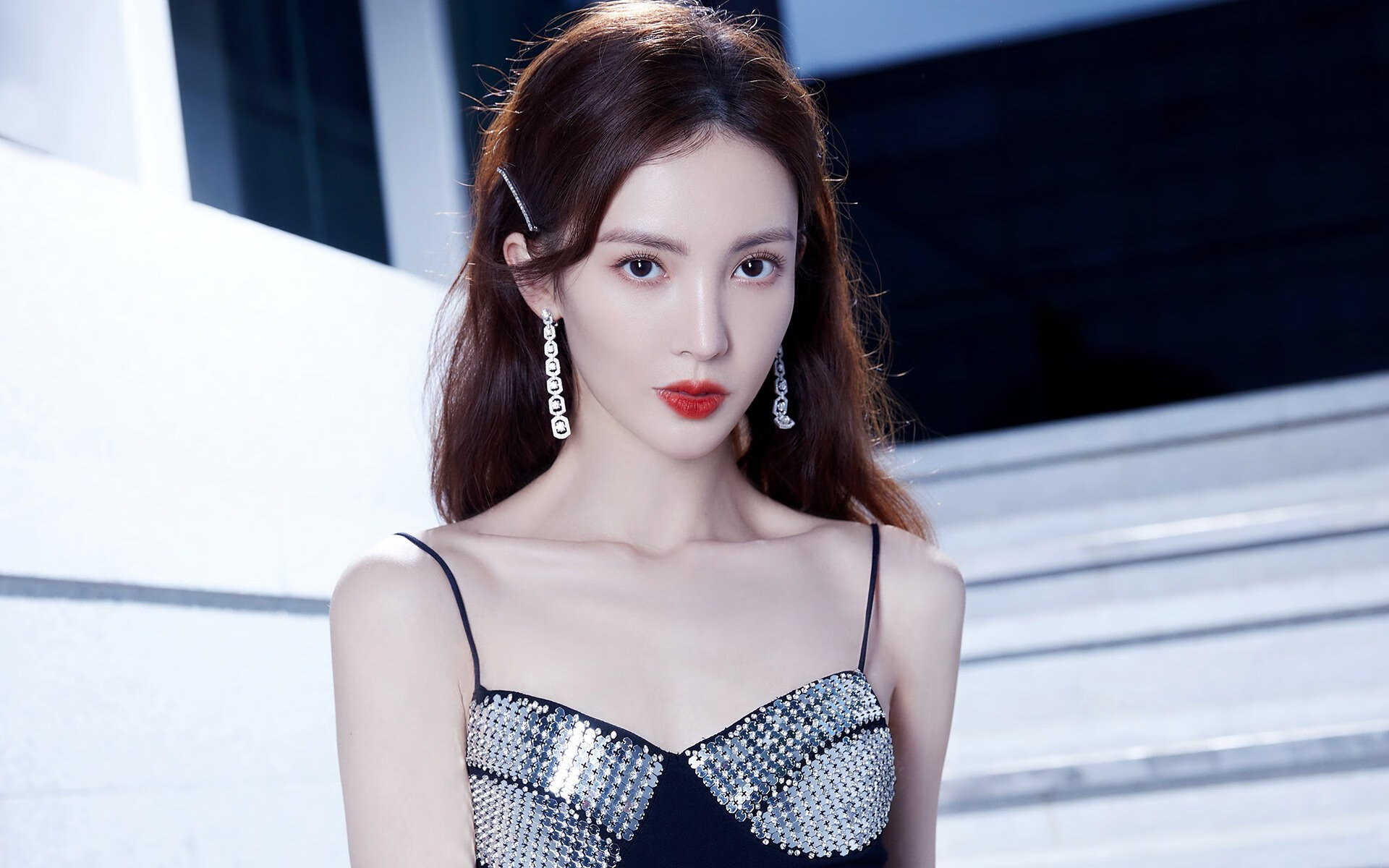 爱游戏体育app-亚洲杯篮球赛引发球迷热情，精彩对决连连，亚洲杯 篮球